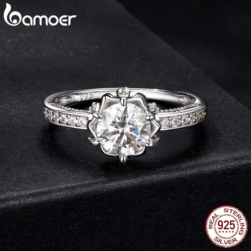 1 Carat Moissanite Flower Ring – D Color VVS1 Round Solitaire on 925 Sterling Silver Plant-Inspired Engagement Band for Women