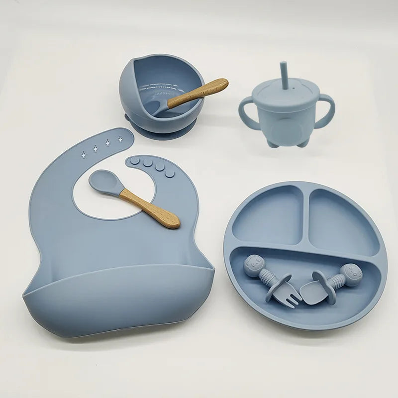 Children's Silicone Tableware Set – 6/8-Piece Baby Feeding Kit with Suction Bowl, Fork, Spoon, Bib, Straw & Cup