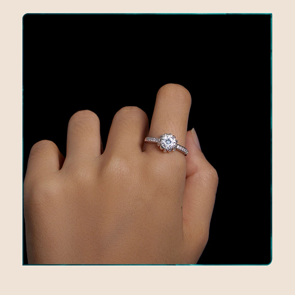 1 Carat Moissanite Flower Ring – D Color VVS1 Round Solitaire on 925 Sterling Silver Plant-Inspired Engagement Band for Women