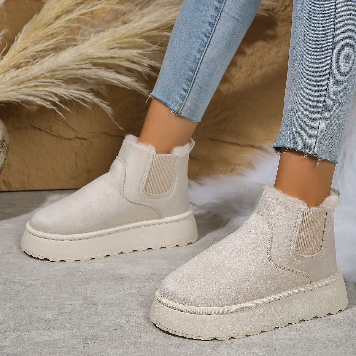 Winter Plush-Lined High-Top Ankle Snow Boots for Women – Warm, Comfortable, and Slip-On Design