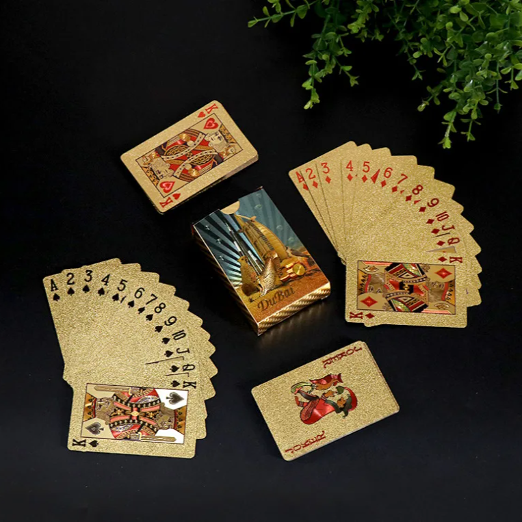 24K Gold Waterproof Plastic Playing Cards – Durable PET Poker Deck for Table Games & Gift Nights