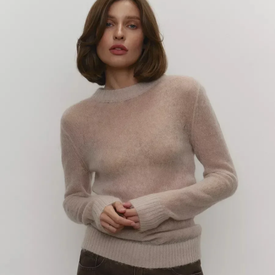 Slim Fit Round Neck Knit Sweater for Women – Long Sleeve Lightweight Pullover, Casual Chic Office Style for Spring and Autumn