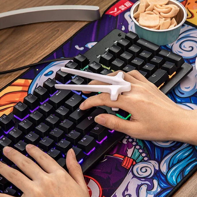 Clean Finger Chopsticks – No-Mess Snack Helper for Gamers, Office, and Kitchen Use