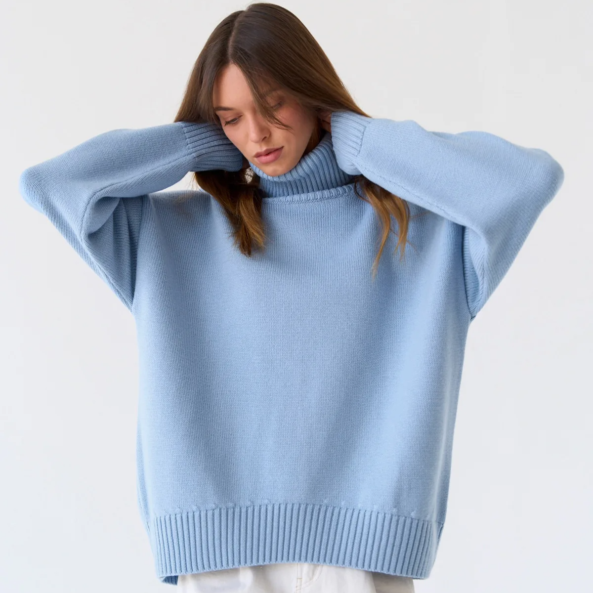 Women's Oversized Turtleneck Sweater – Solid Knit Pullover with Loose Fit and Full Sleeves for Autumn and Winter