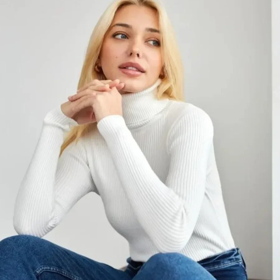 Slim Fit Turtleneck Pullover Sweater for Women – Soft Warm Knit Jumper for Autumn and Winter
