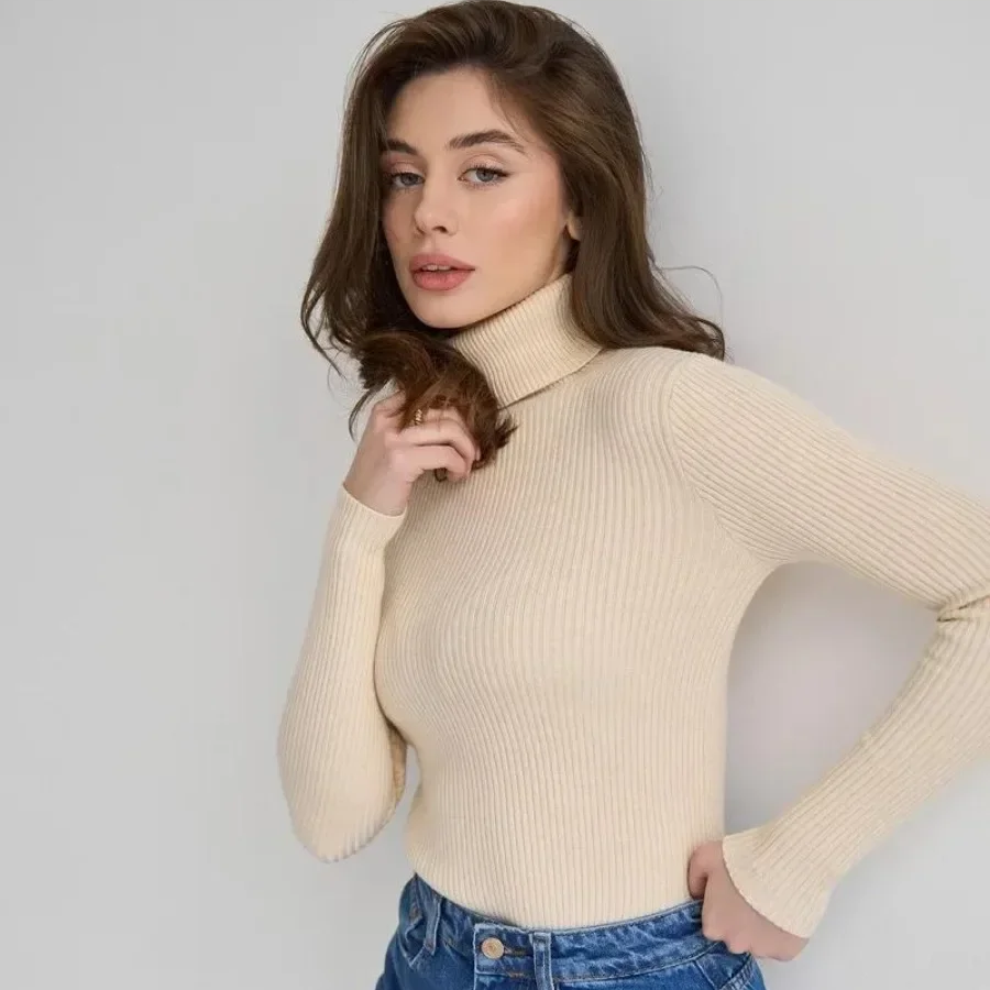 Slim Fit Turtleneck Pullover Sweater for Women – Soft Warm Knit Jumper for Autumn and Winter