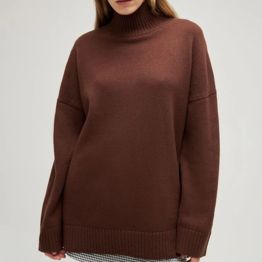 Women's Oversized Turtleneck Knit Sweater – Thick Warm Loose-Fit Pullover for Autumn and Winter