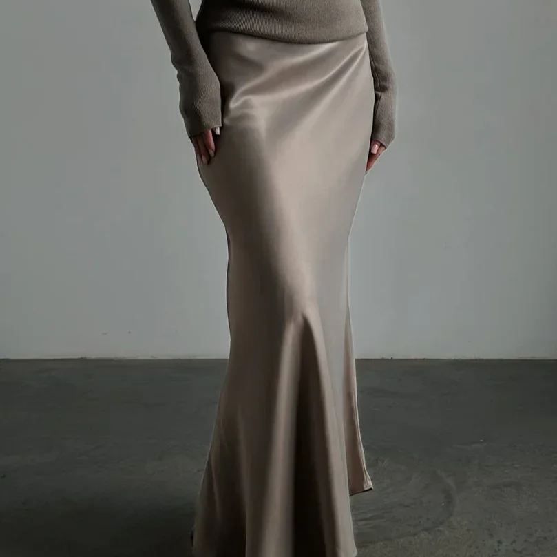 Women's Satin Fishtail Maxi Skirt – High Waist Loose Fit Elegant Trumpet Silhouette for Spring and Summer Casual Fashion