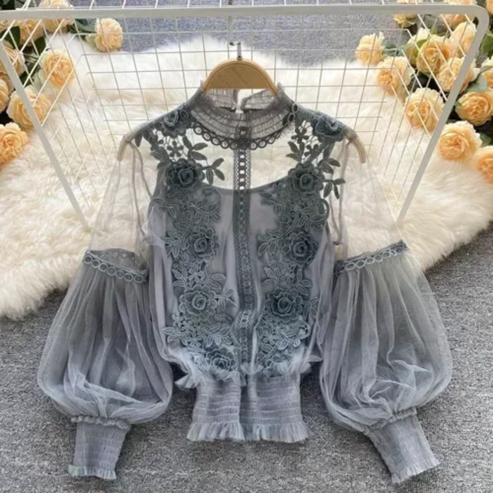Vintage Lace Patchwork Blouse with Puff Sleeves – Elegant Slim Fit Shirt for Women